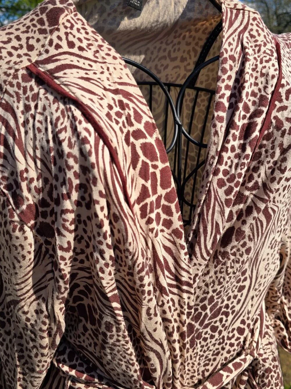 Ann Taylor Animal print robe, size L, VGUC